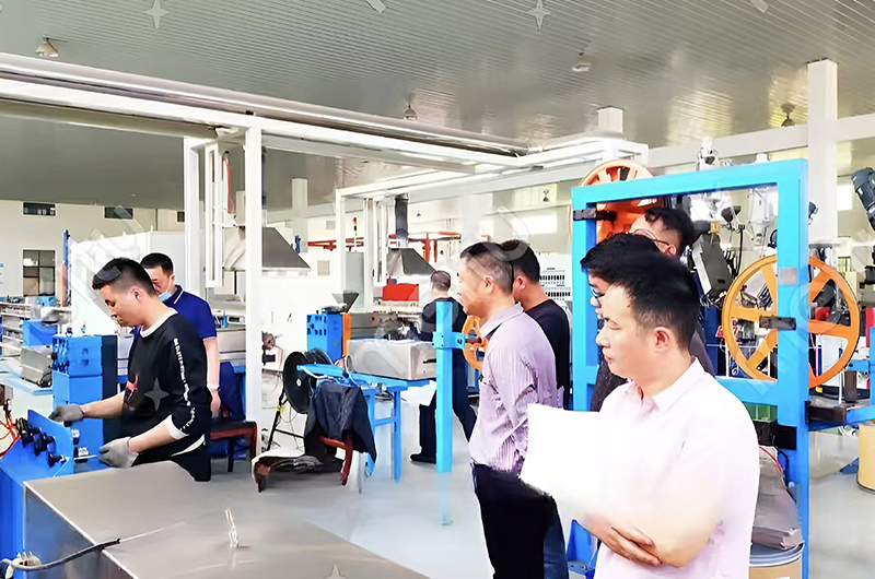 Tá Yangzhou Yaguang Cábla Co, Teo.